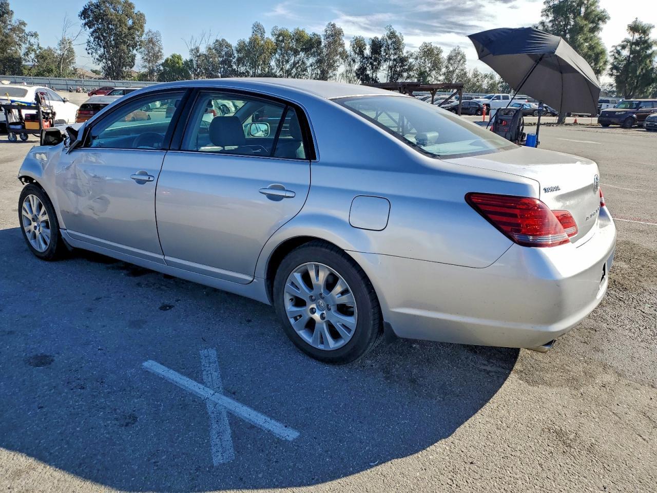 2008 Toyota Avalon Xl - Фото 2
