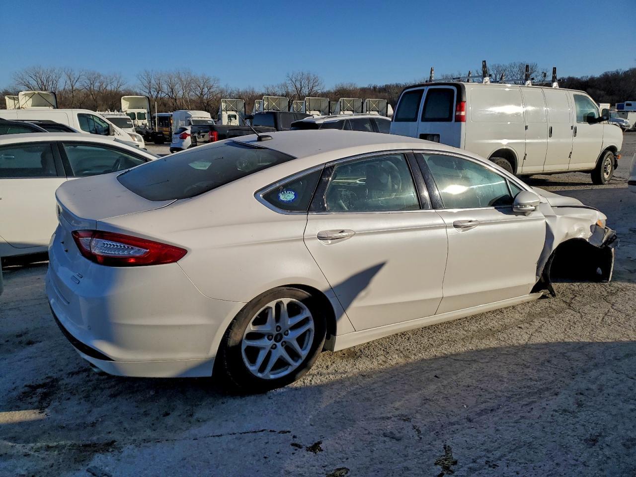 2013 Ford Fusion Se - Image 3