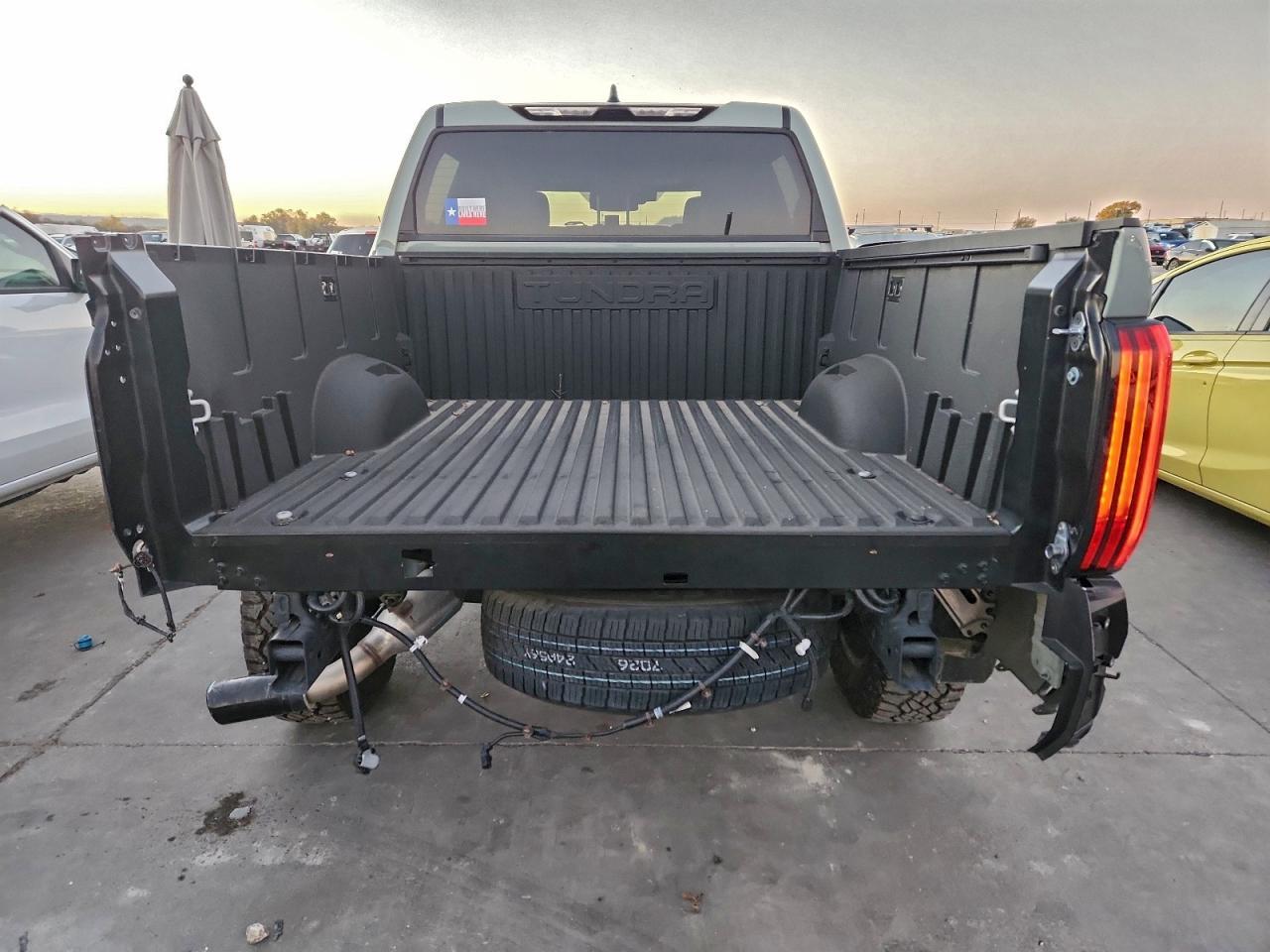 2025 Toyota Tundra Crewmax Sr - Фото 6