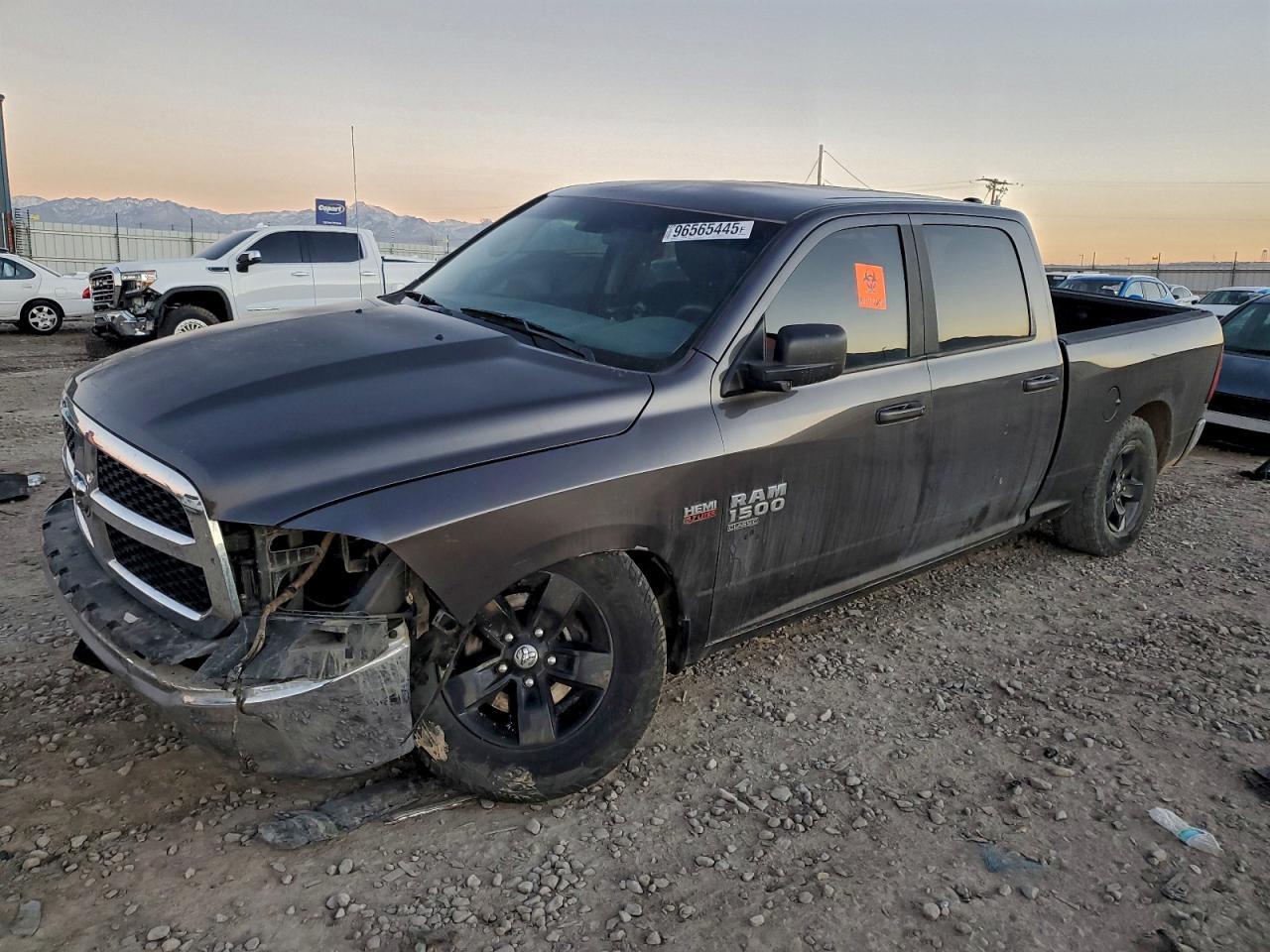 2020 Ram 1500 Classic Slt