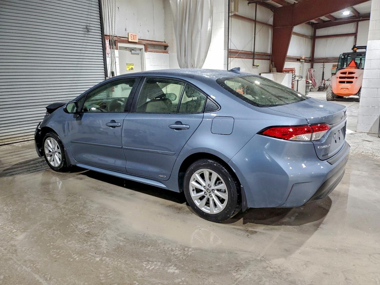 2025 Toyota Corolla Hybrid Le - Фото 2