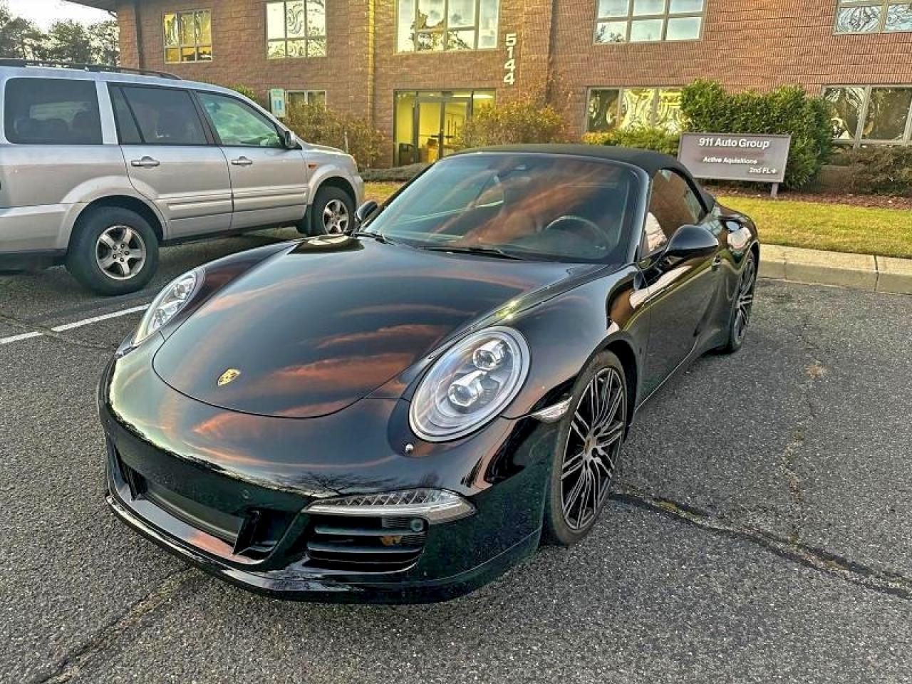 2016 Porsche 911 Carrera - Image 2