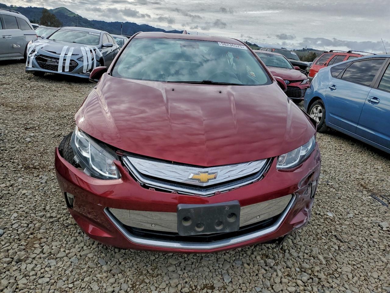 2017 Chevrolet Volt Premier - Image 5