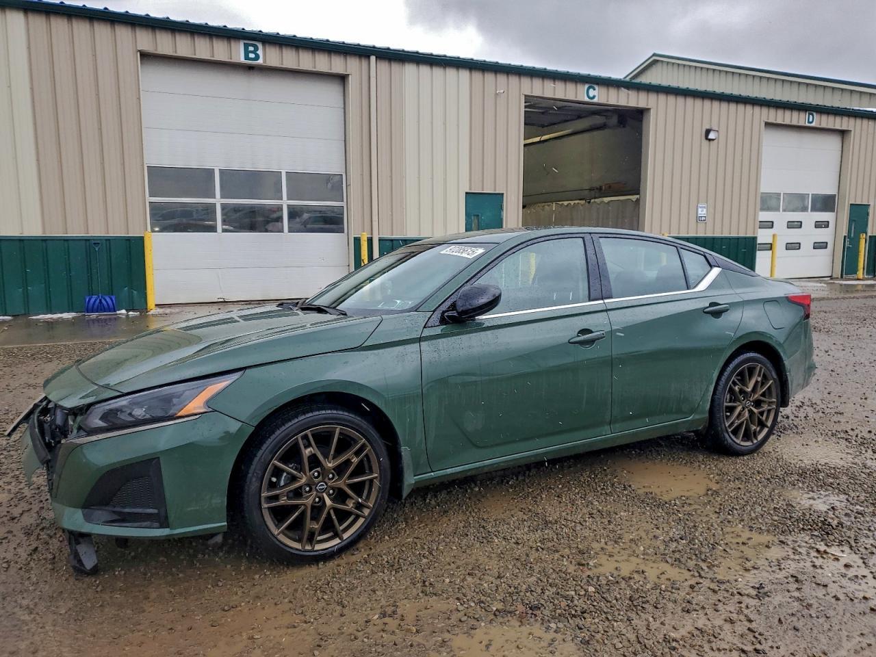 2025 Nissan Altima Sr