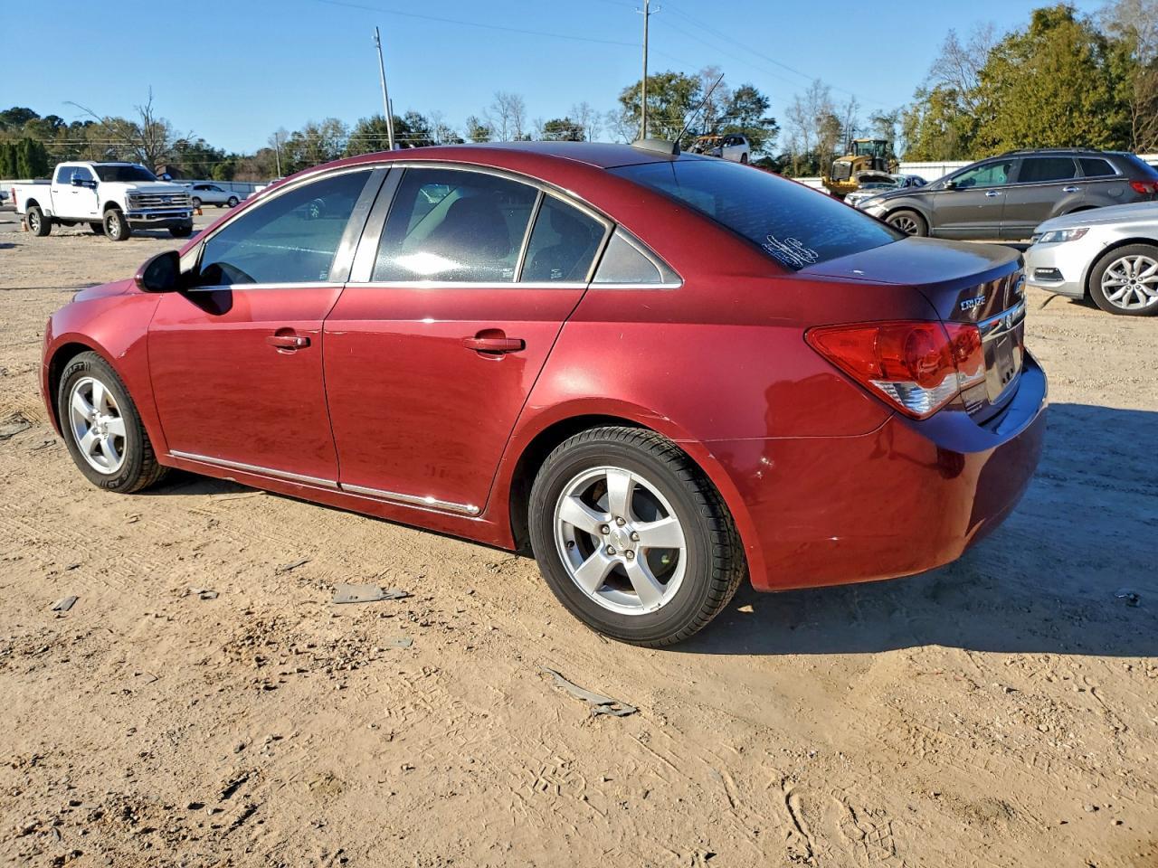 2015 Chevrolet Cruze - Фото 2