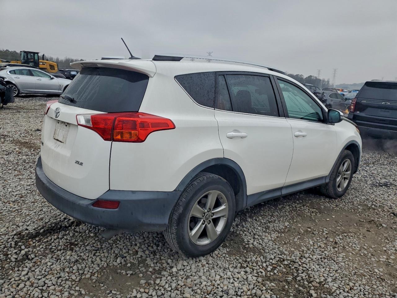 2015 Toyota Rav4 Xle - Фото 3