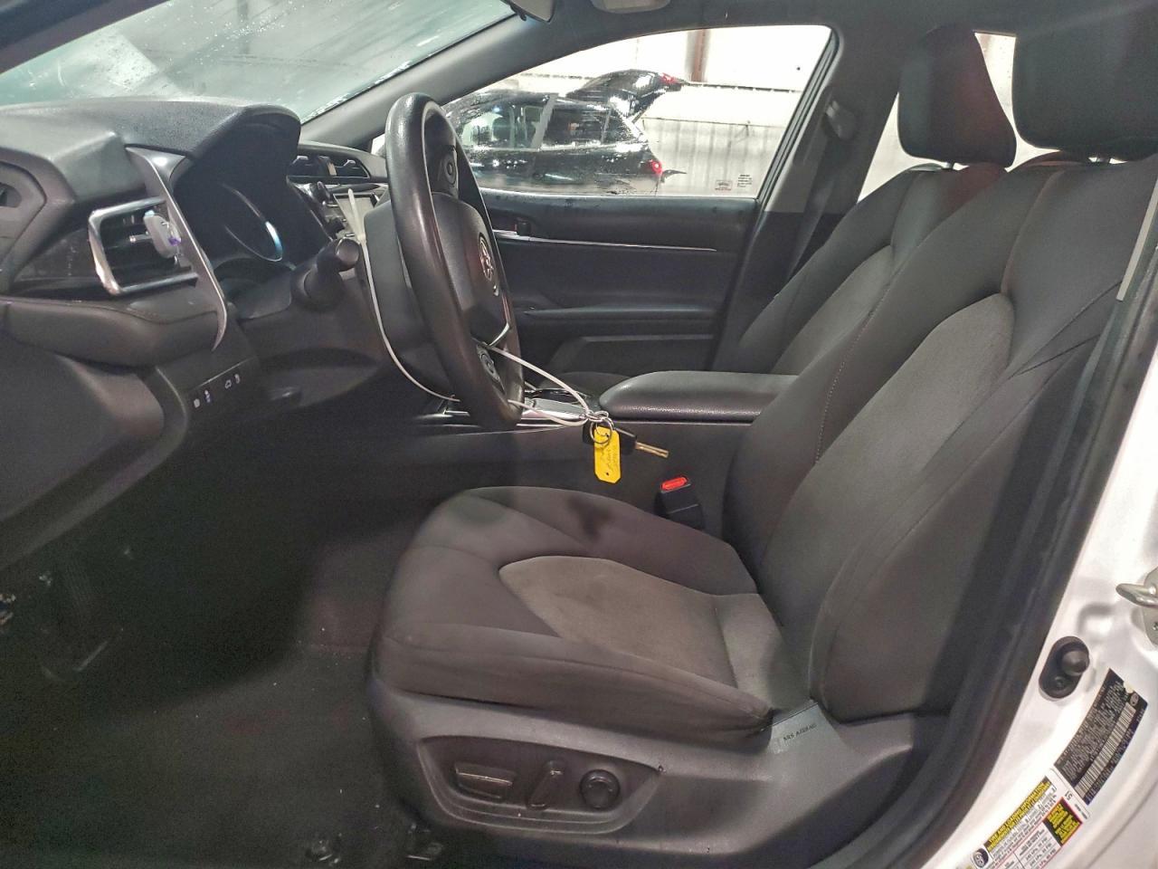 2018 Toyota Camry L - Image 7