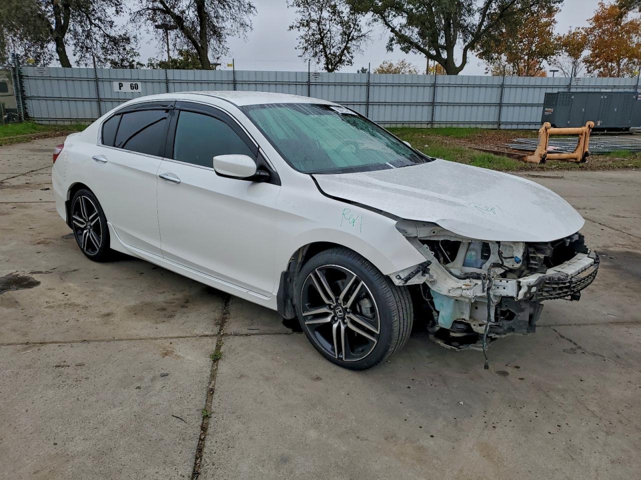 2017 Honda Accord Sport - Фото 4