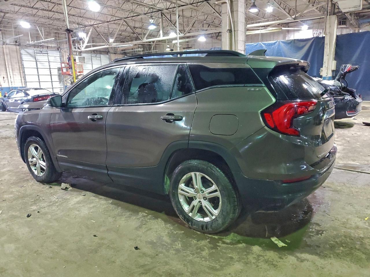2019 GMC Terrain Sle - Image 2