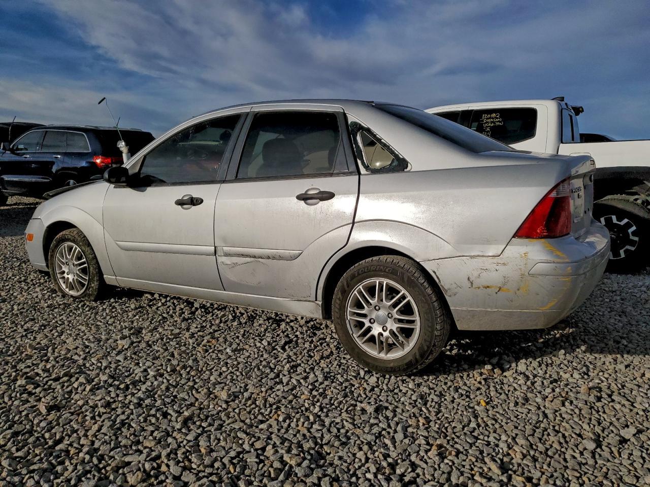 2007 Ford Focus Zx4 - Фото 2