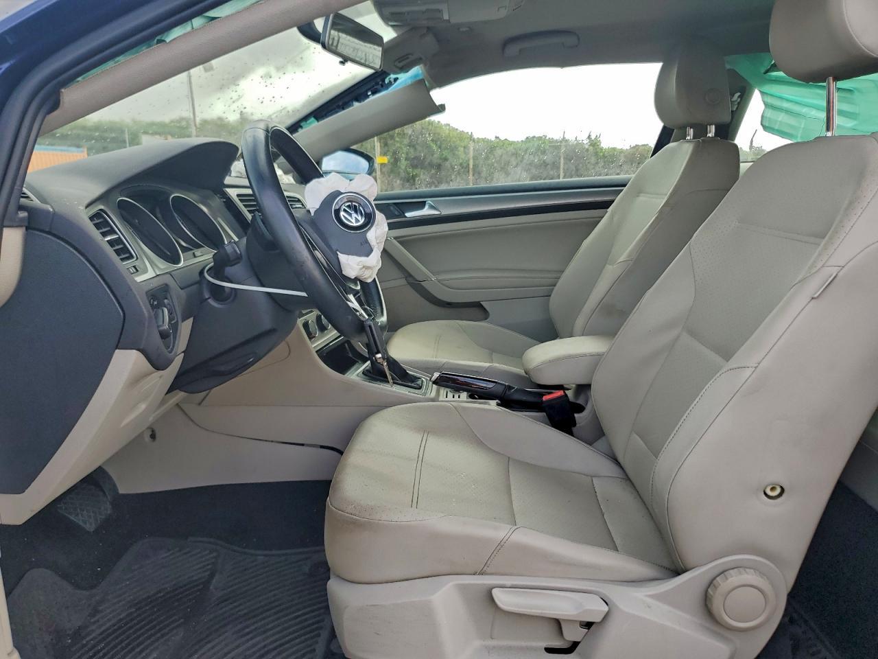 2015 Volkswagen Golf - Image 7