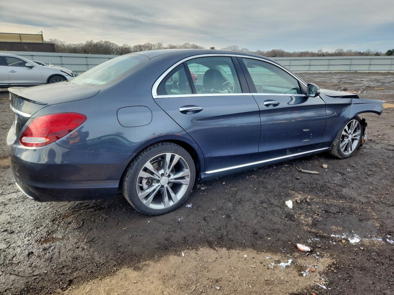 2016 Mercedes-Benz C 300 - Фото 3