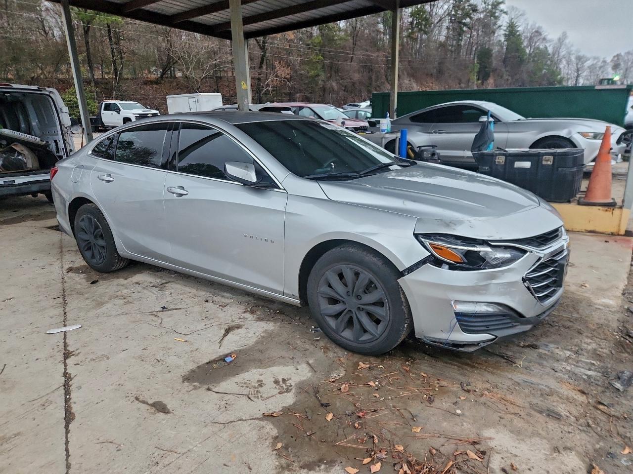 2022 Chevrolet Malibu Lt - Фото 4