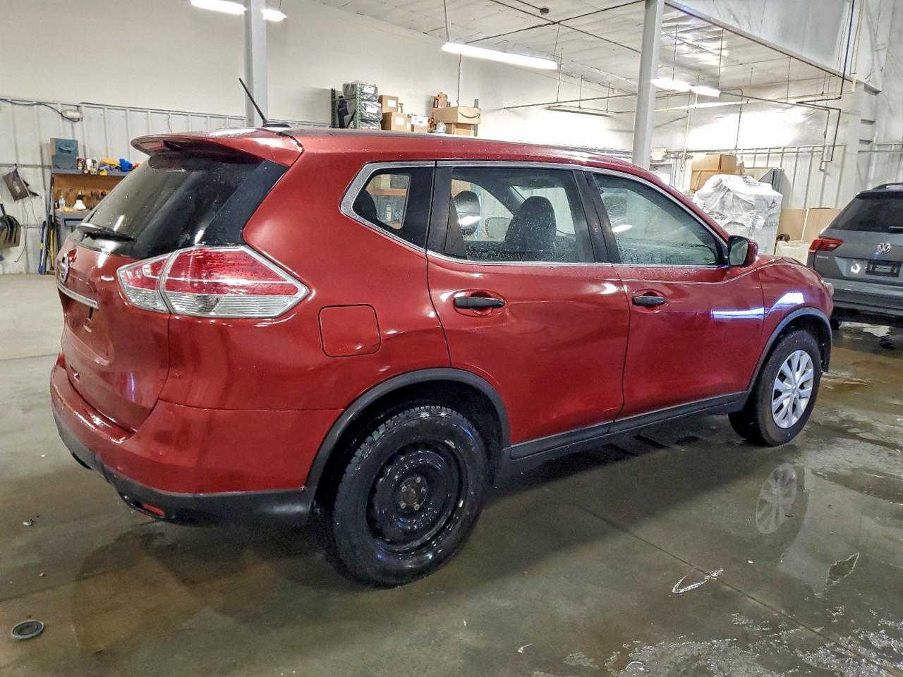 2016 Nissan Rogue S - Фото 3