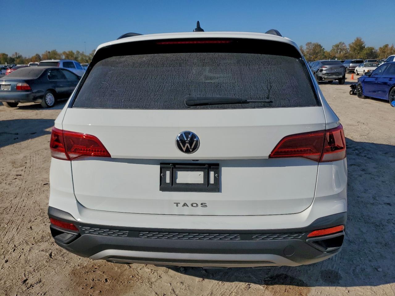 2024 Volkswagen Taos S - Фото 6