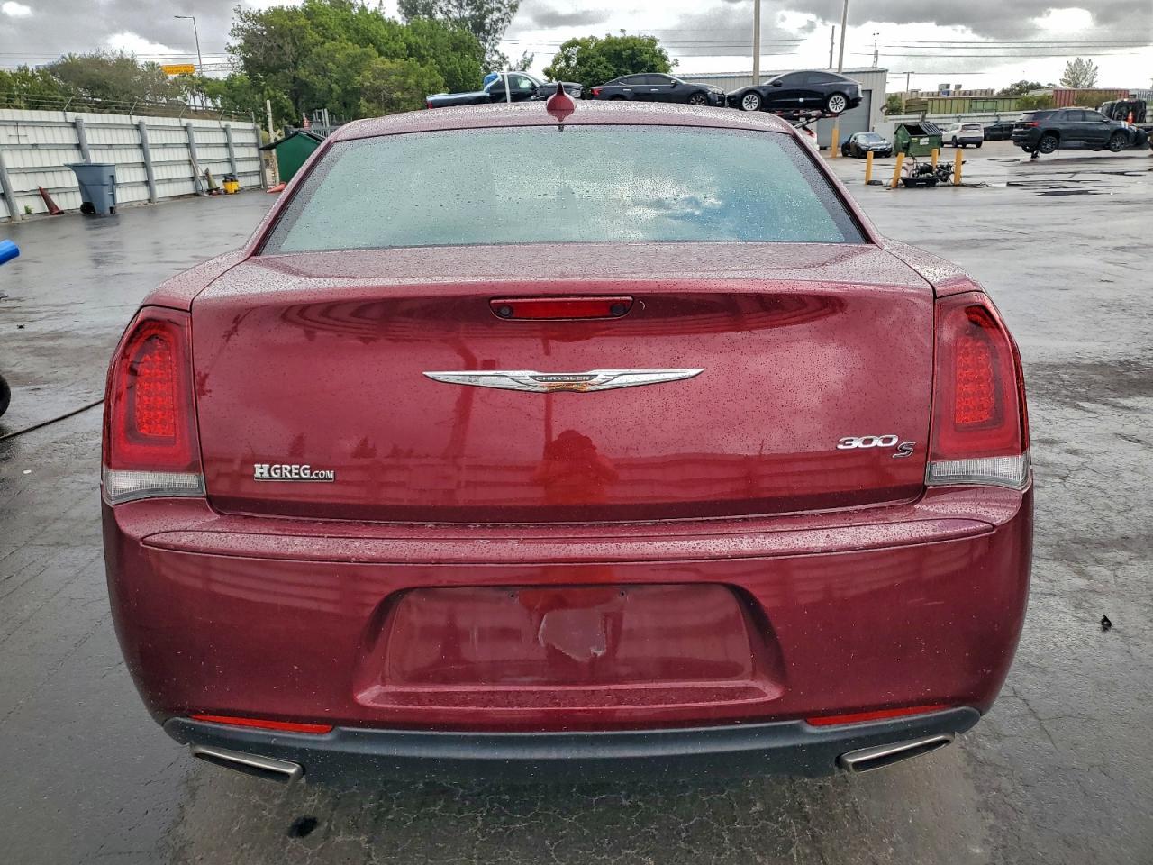 2019 Chrysler 300 S - Image 6