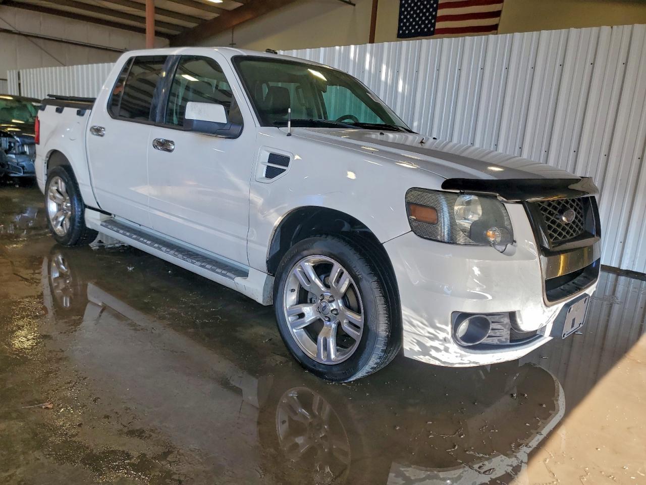 2008 Ford Explorer Sport Trac Limited - Image 4