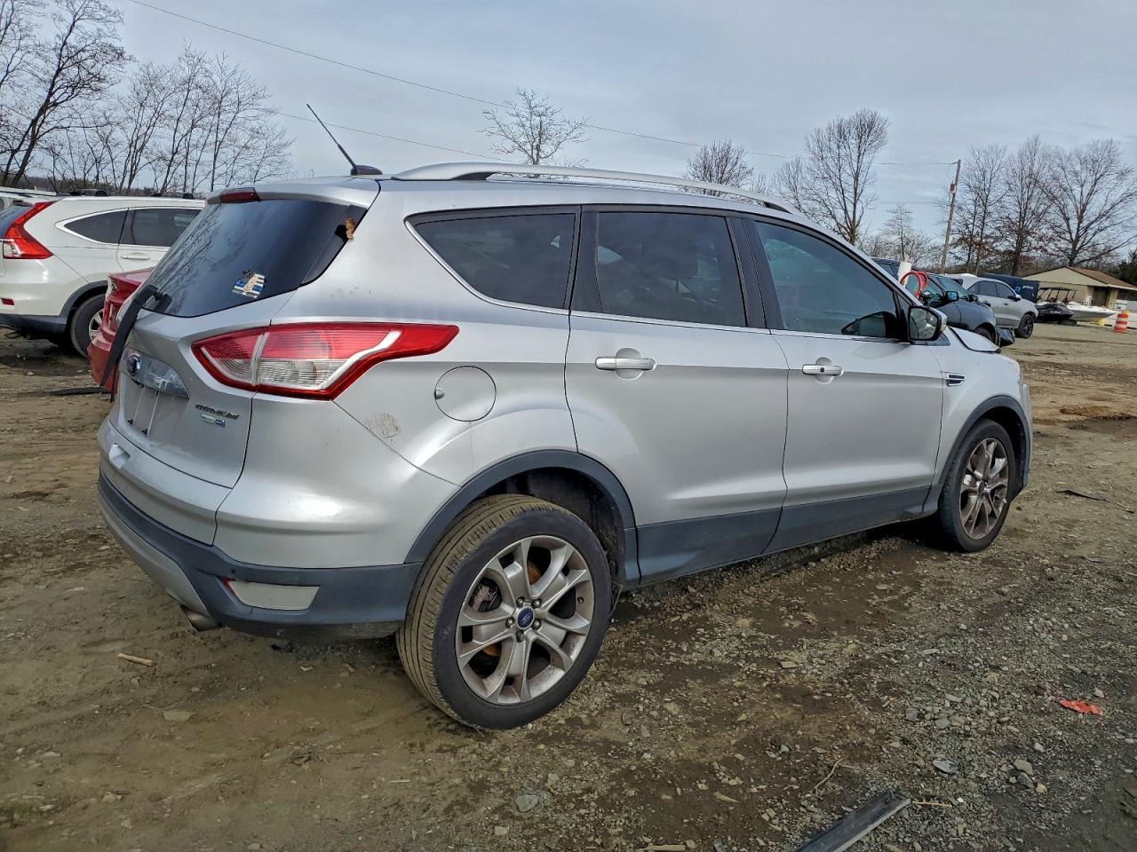 2016 Ford Escape Titanium - Image 3