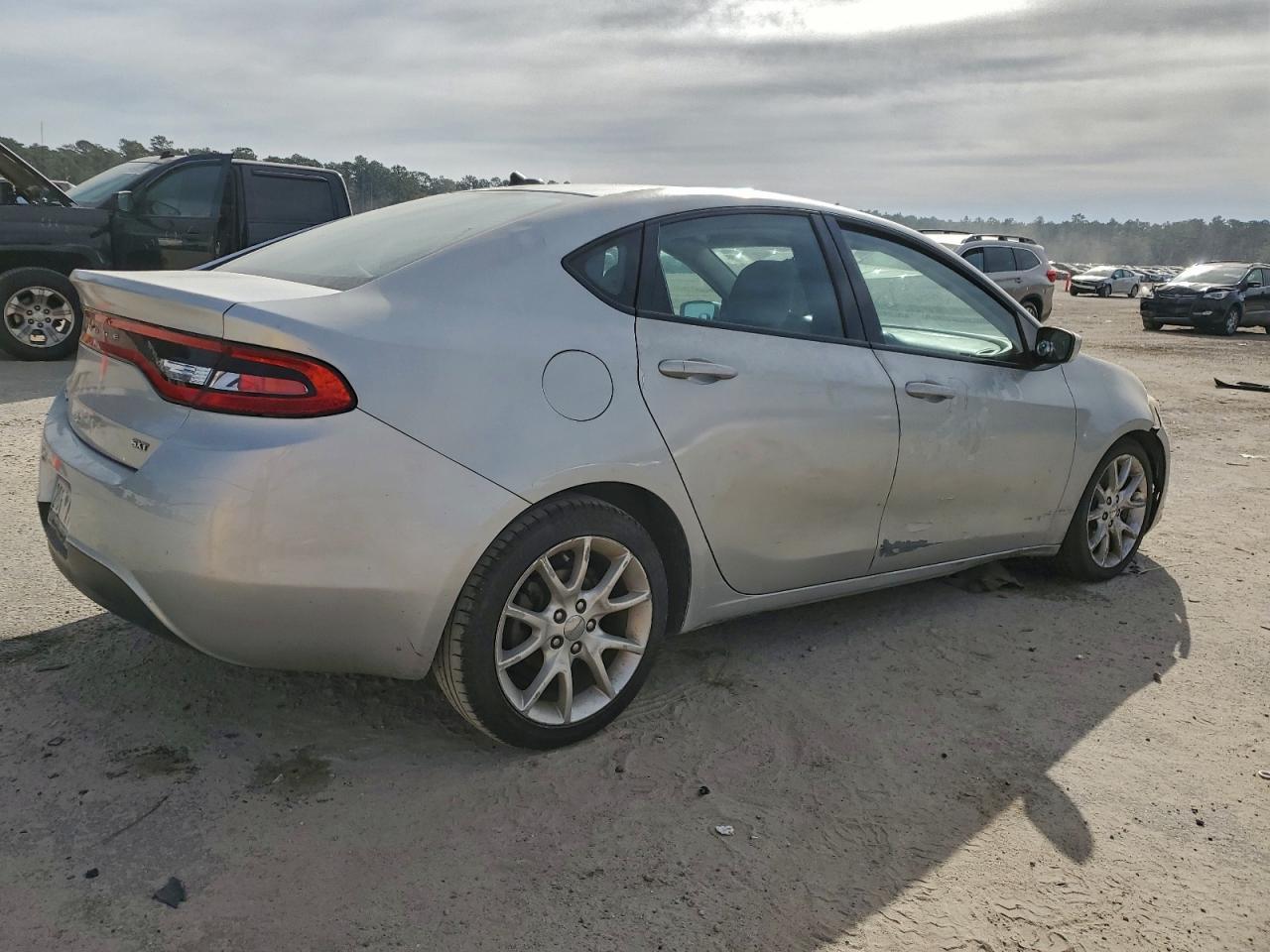 2013 Dodge Dart Sxt - Фото 3