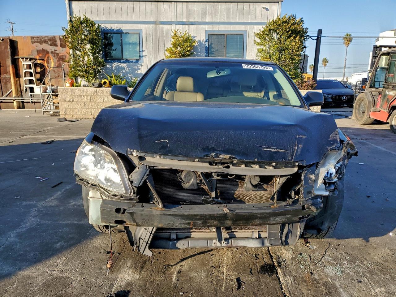 2006 Toyota Avalon Xl - Image 5