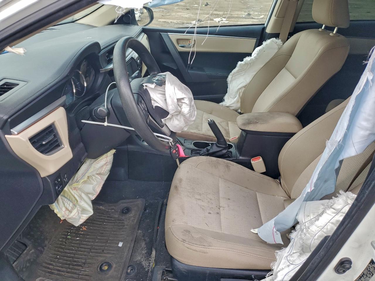 2015 Toyota Corolla L - Фото 7