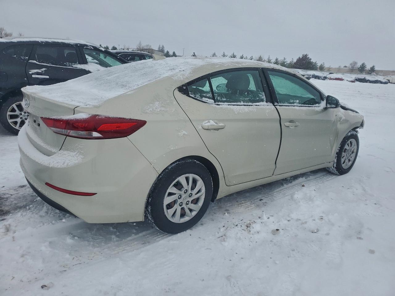 2017 Hyundai Elantra Se - Image 3
