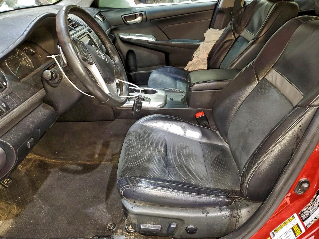 2013 Toyota Camry L - Фото 7