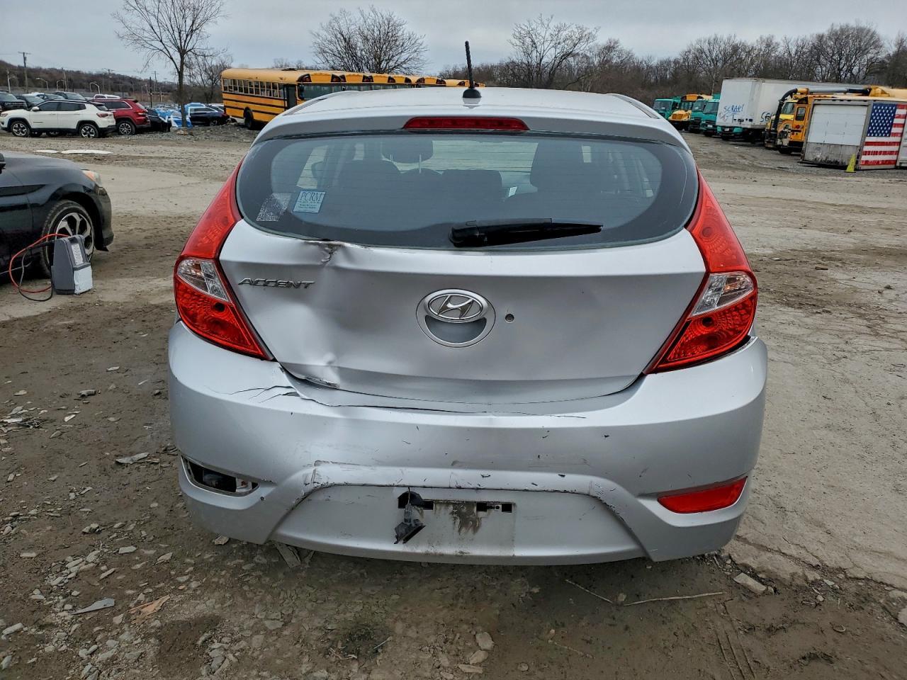 2012 Hyundai Accent Gls - Фото 6