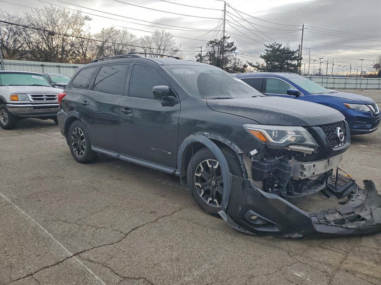 2020 Nissan Pathfinder Sl - Фото 4