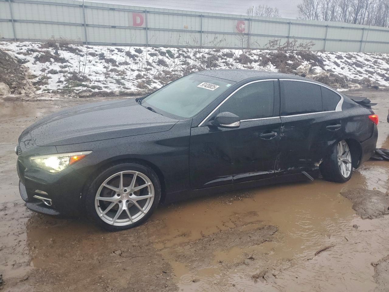 2017 Infiniti Q50 Premium