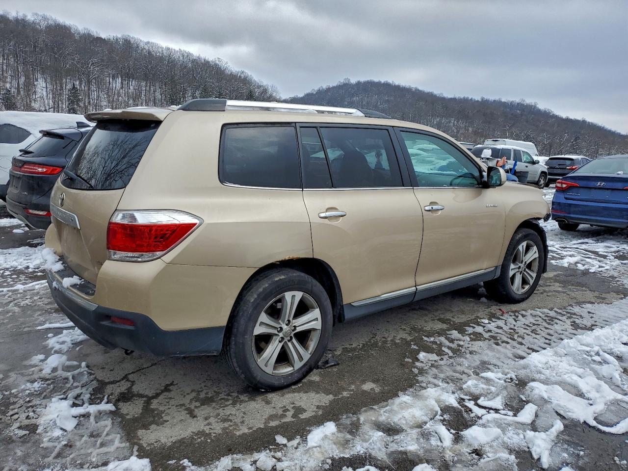 2011 Toyota Highlander Limited - Фото 3