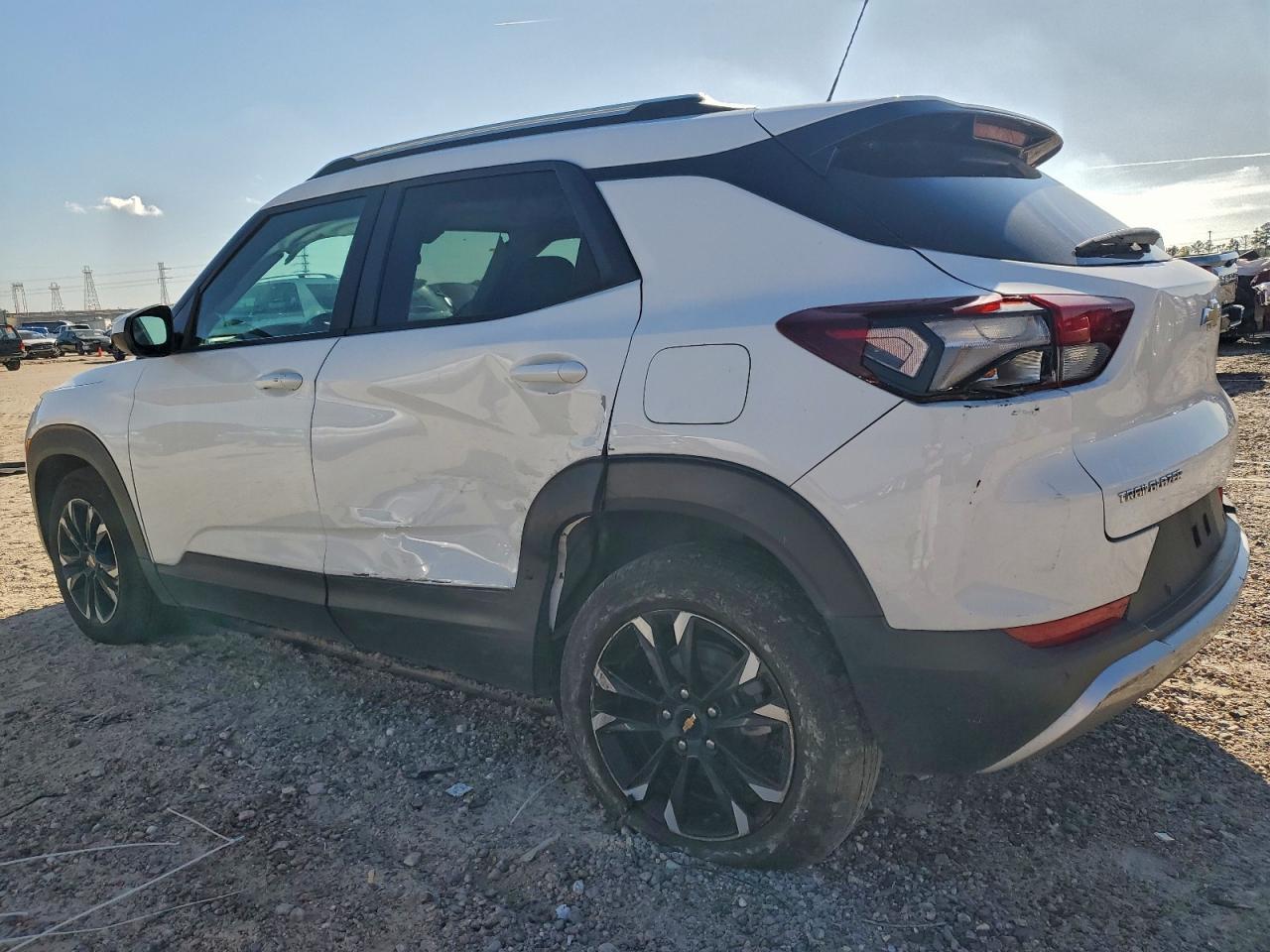 2022 Chevrolet Trailblazer Lt - Фото 2