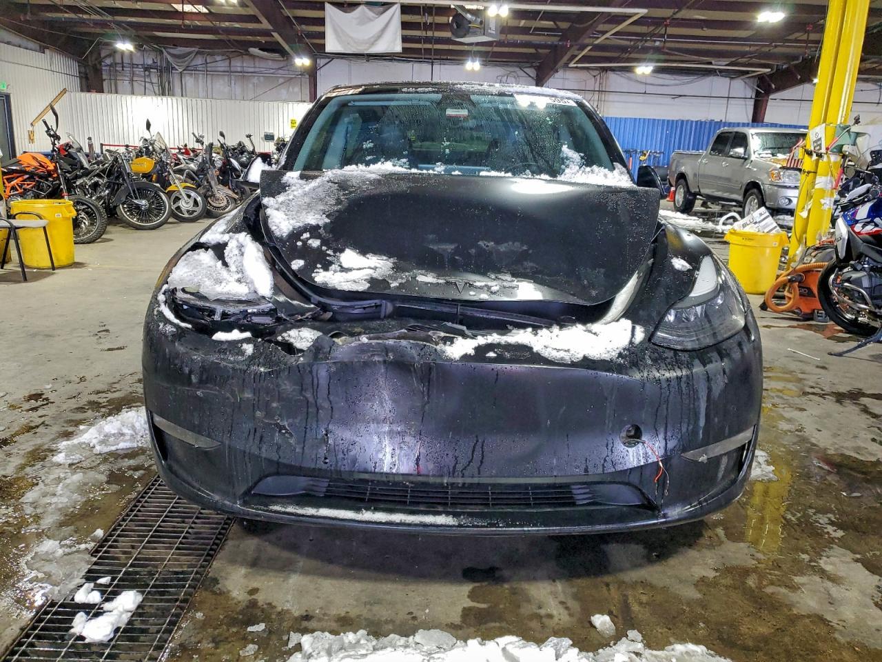 2022 Tesla Model Y - Image 5