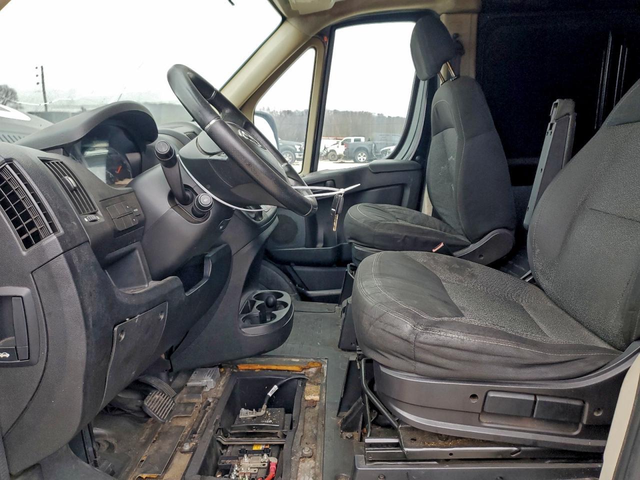 2014 Ram Promaster 1500 Utility / Service Van - Фото 7