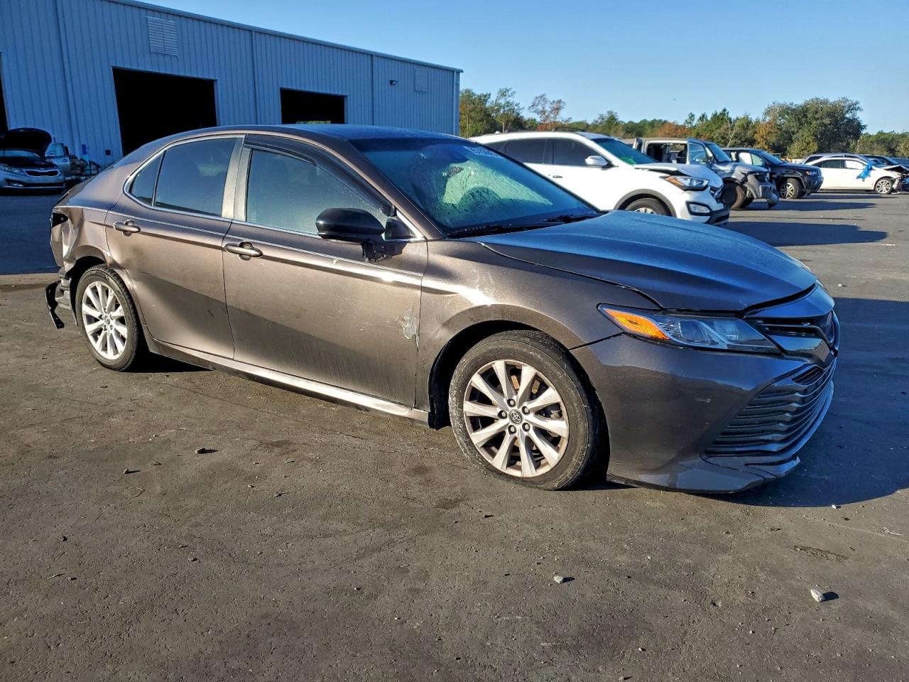 2020 Toyota Camry Le - Image 4