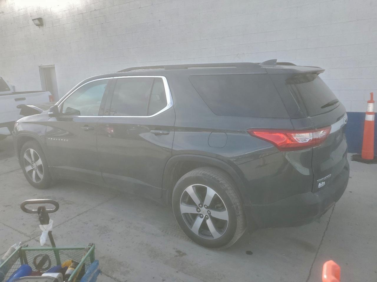 2019 Chevrolet Traverse Lt - Фото 2