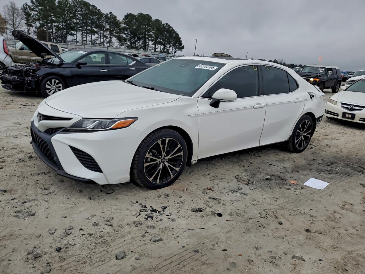 2020 Toyota Camry Se