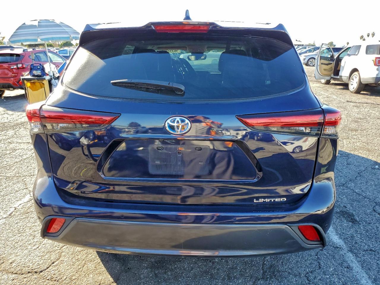 2022 Toyota Highlander Hybrid Limited - Фото 6