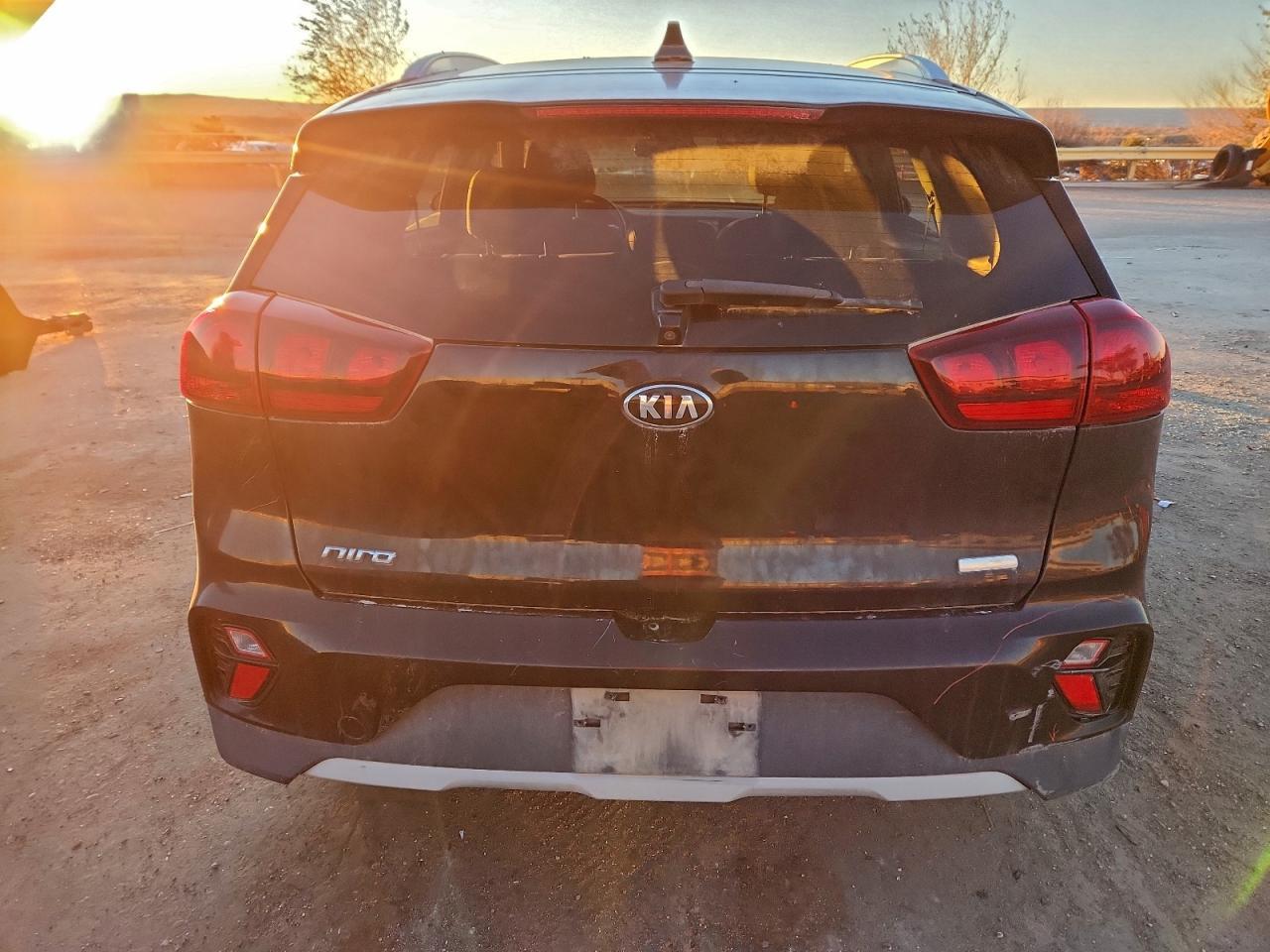2020 Kia Niro Lxs - Фото 6
