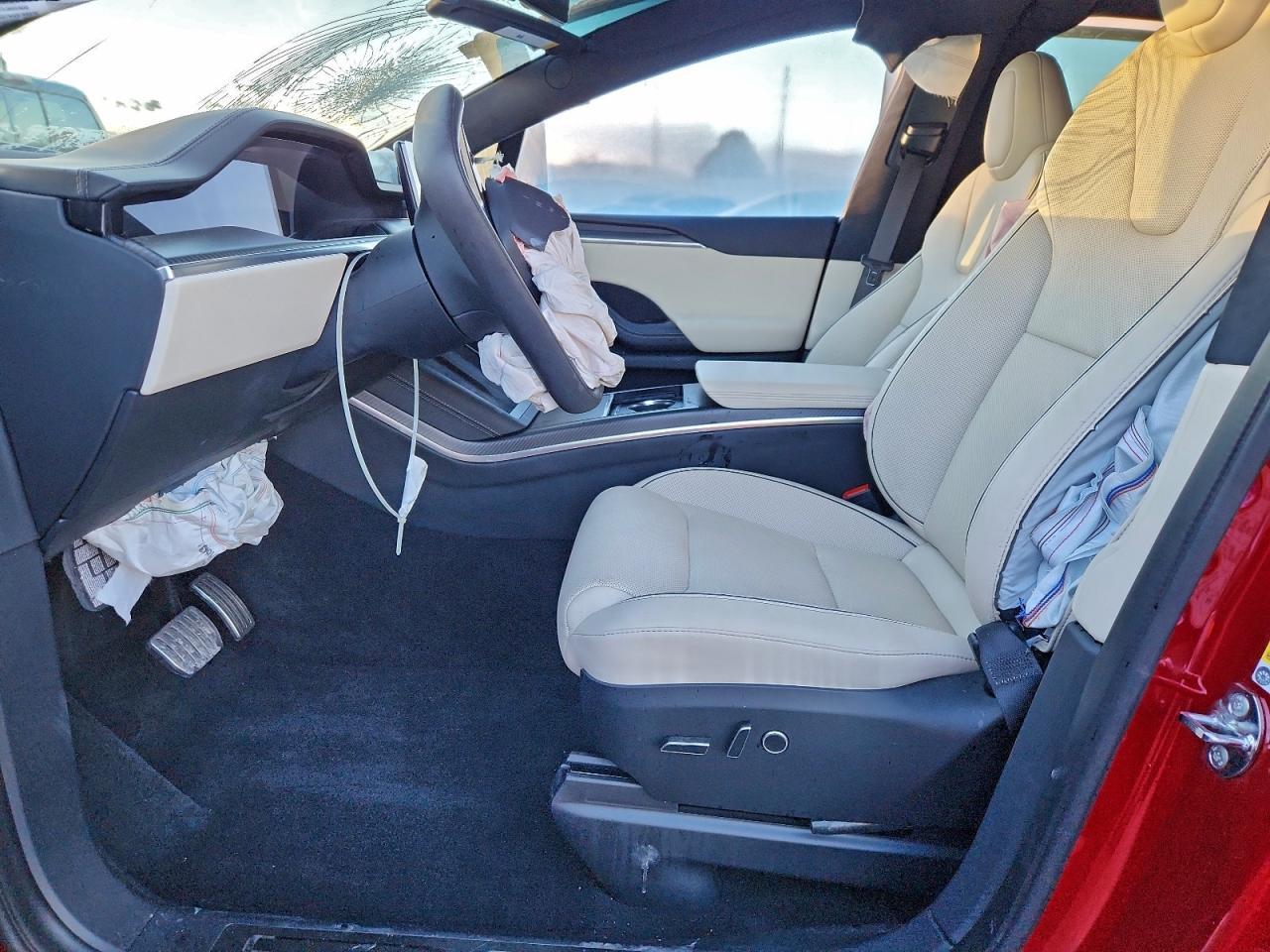 2024 Tesla Model X - Image 7