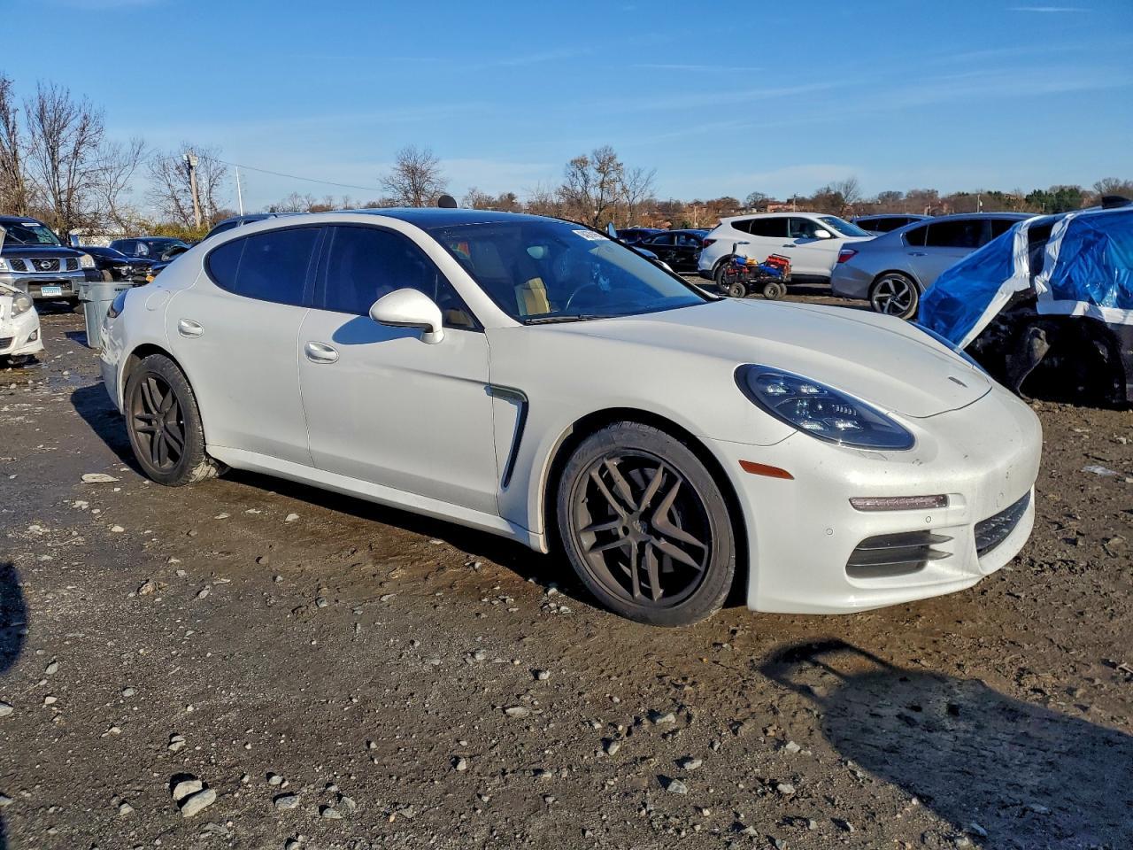2015 Porsche Panamera 2 - Фото 4