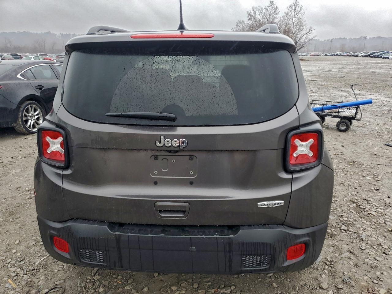 2021 Jeep Renegade Latitude - Фото 6