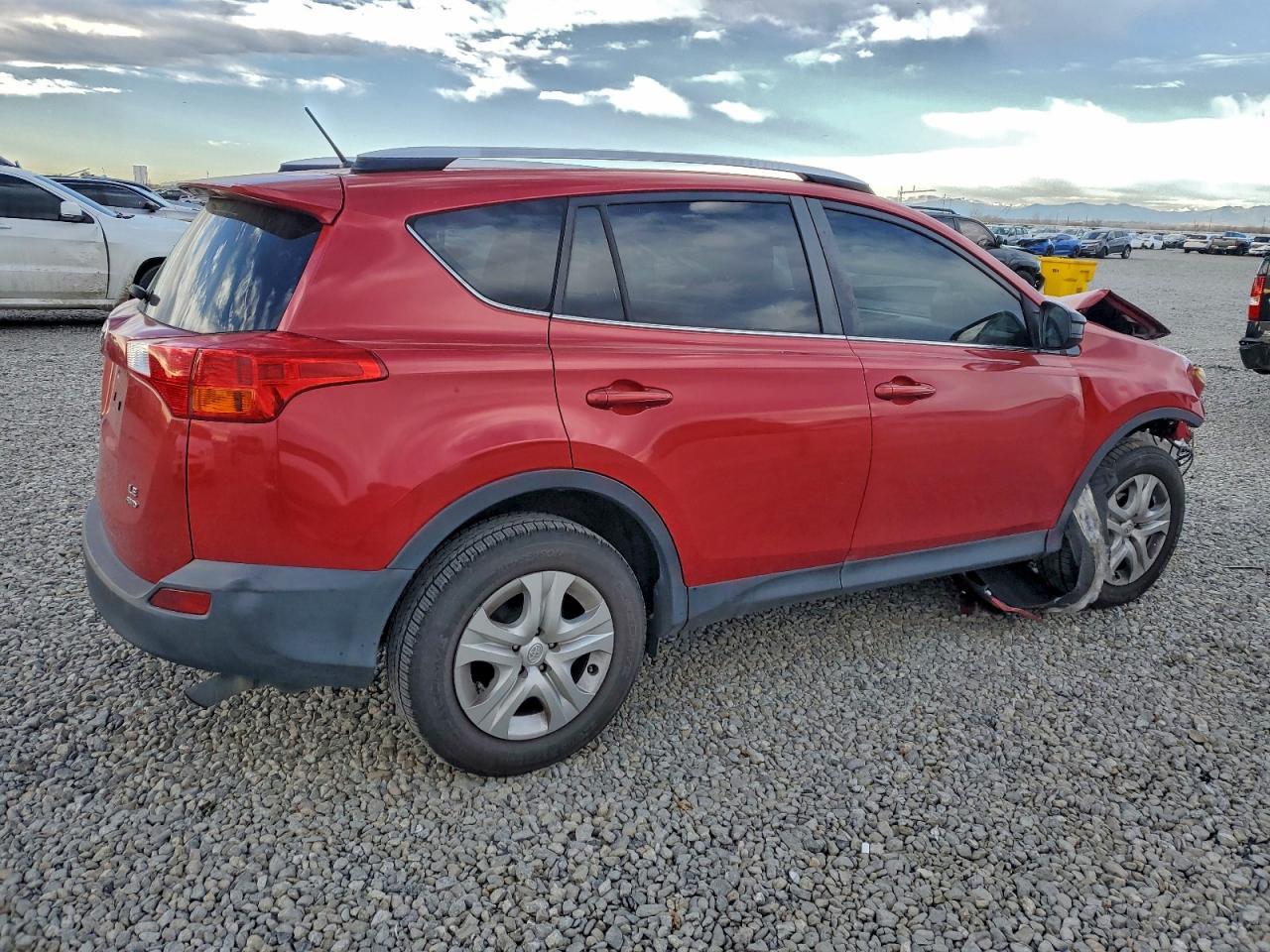 2015 Toyota Rav4 Le - Фото 3