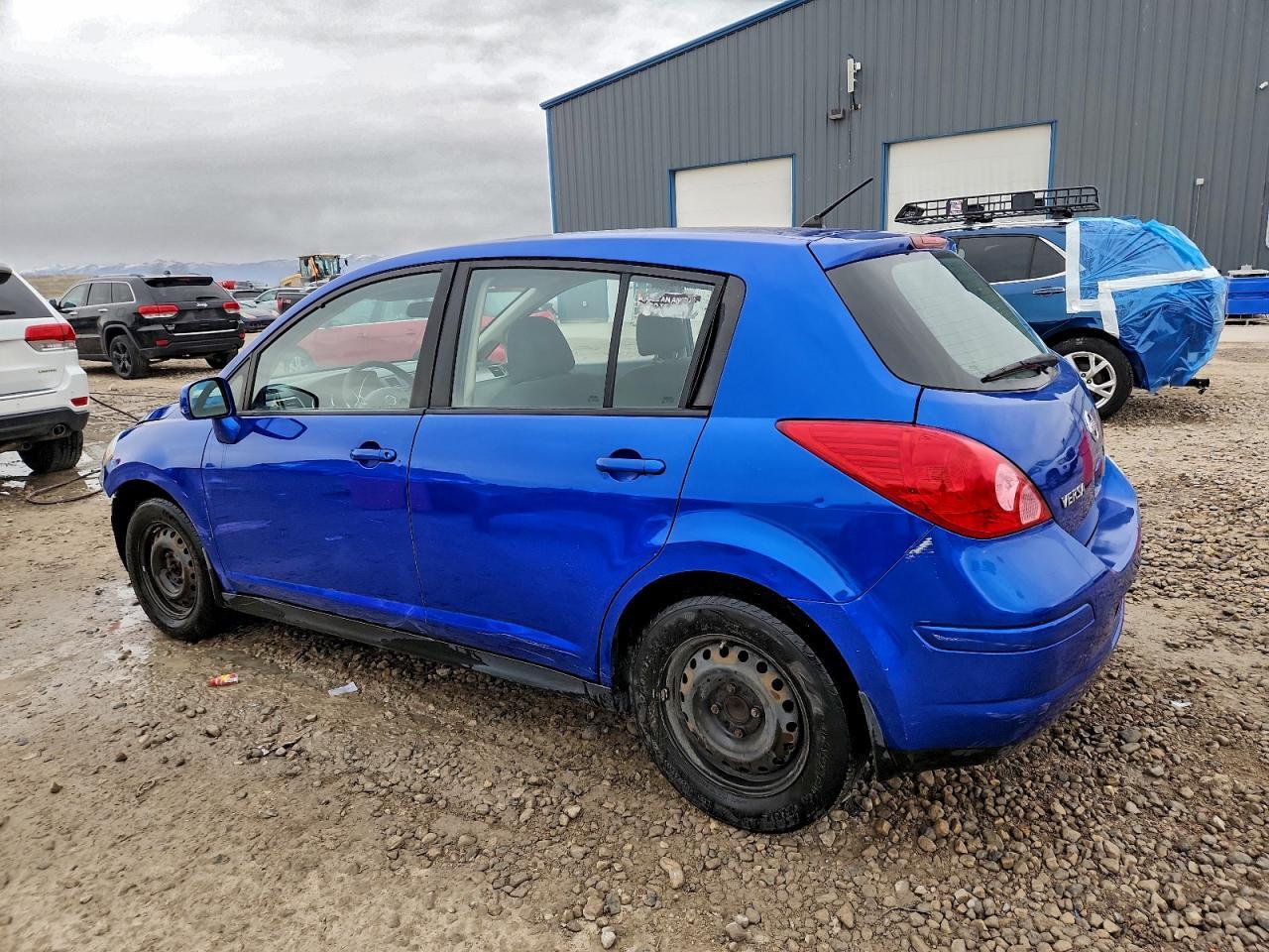 2009 Nissan Versa 1.8 S - Фото 2