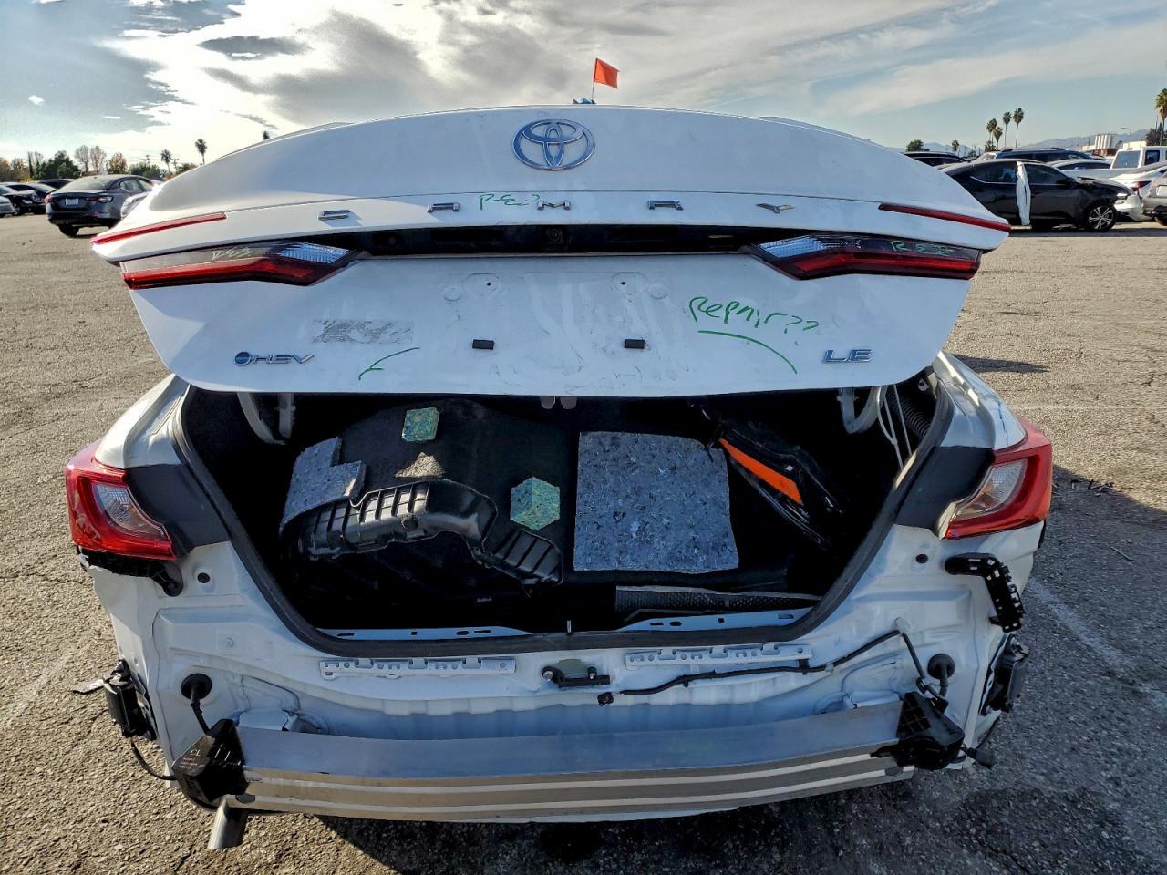 2025 Toyota Camry Xse - Фото 6