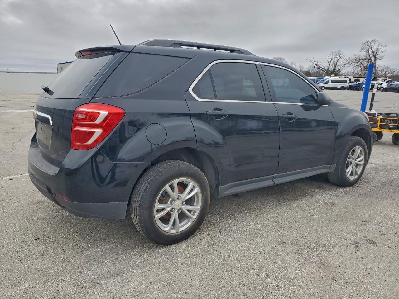 2017 Chevrolet Equinox Lt - Фото 3
