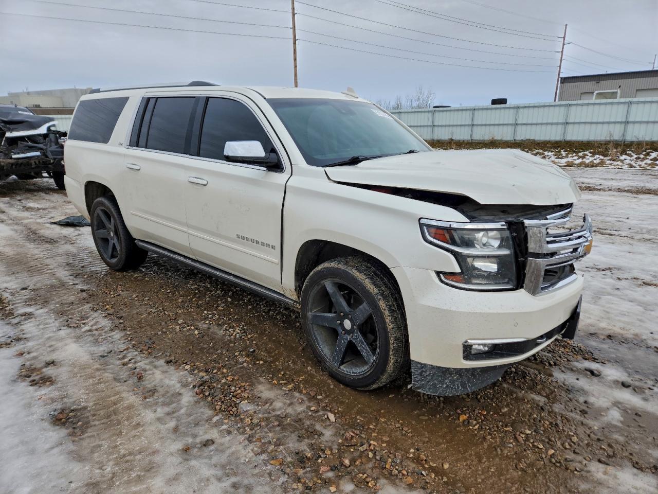 2015 Chevrolet Suburban K1500 Ltz - Image 4
