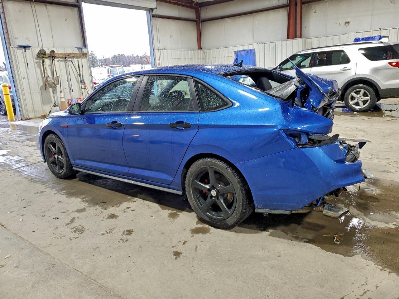 2024 Volkswagen Jetta 40Th Anniversary - Image 2