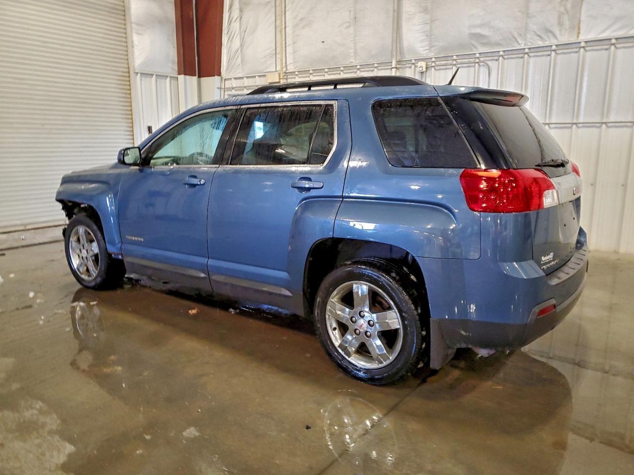 2012 GMC Terrain Slt - Image 2