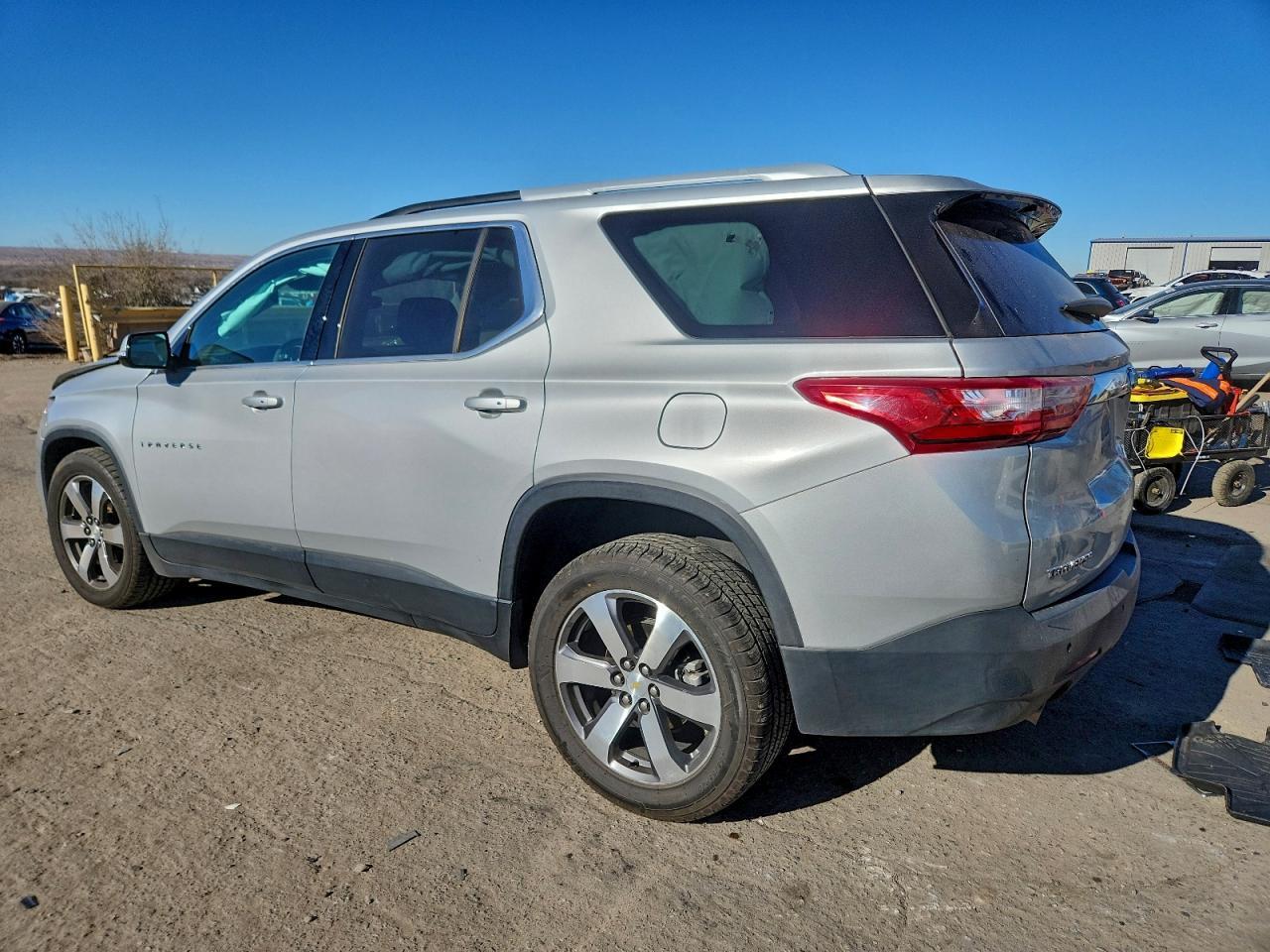 2018 Chevrolet Traverse Lt - Фото 2